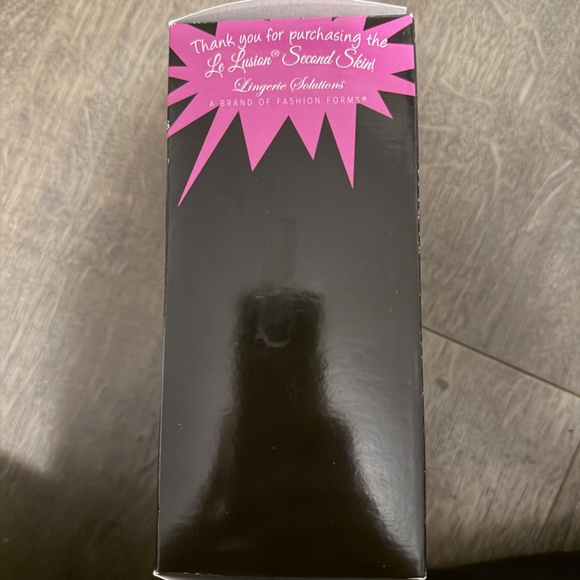 Le Lusion Second Skin - Picture 2 of 6